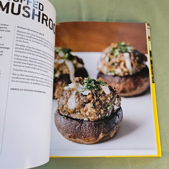 Vegan‎ Cooking for Carnivores by Roberto Martin - Hardcover Cook Book - Picture 4 of 12